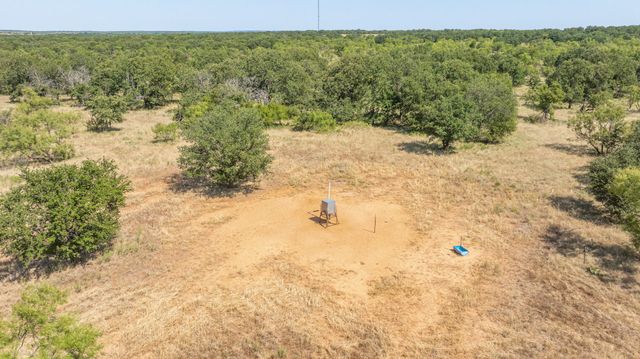 1712 Wells East Road W, Newcastle, TX 76372