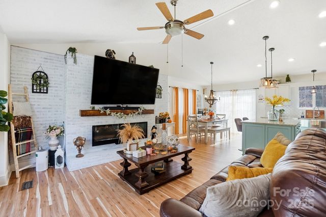 2012 Bethlehem Road, Kings Mountain, NC 28086