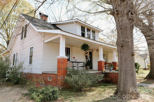 208 Locust Street, Kannapolis, NC 28081