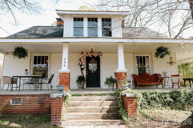 208 Locust Street, Kannapolis, NC 28081