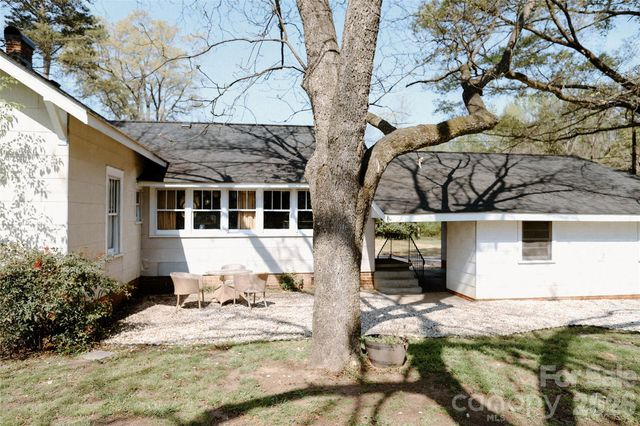 208 Locust Street, Kannapolis, NC 28081