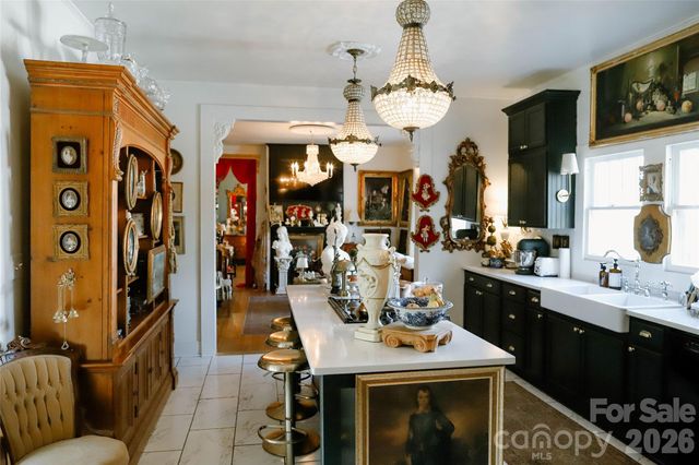 208 Locust Street, Kannapolis, NC 28081