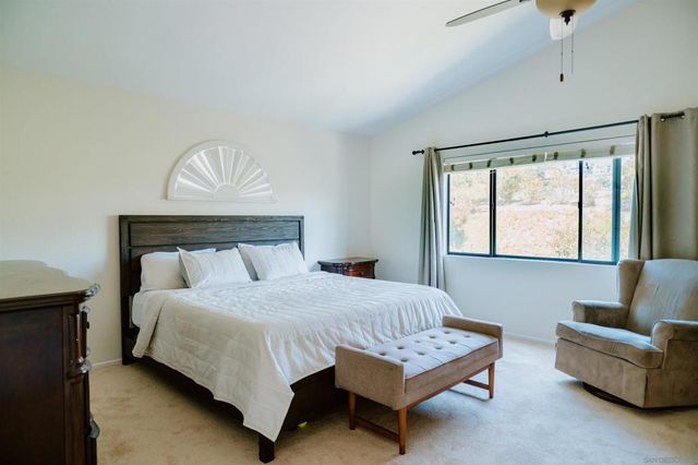 645 Paseo Rio, Vista, CA 92081