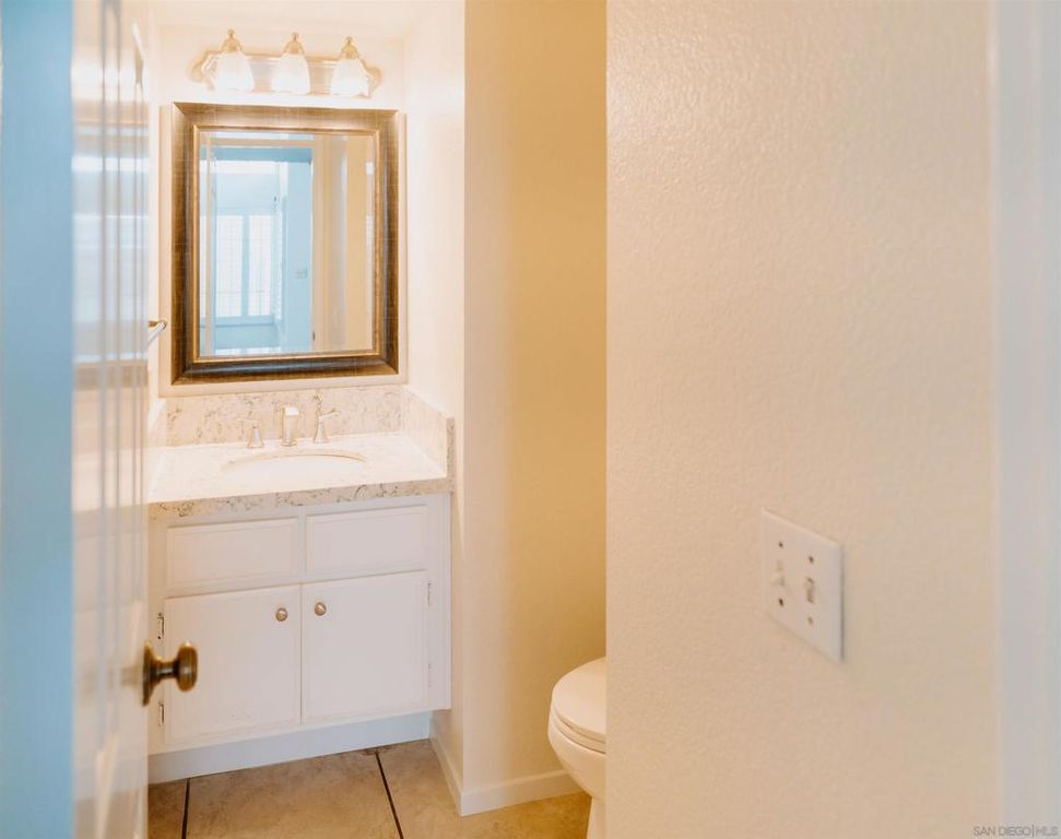 Image 16 of property listing at 645 Paseo Rio, Vista, CA 92081