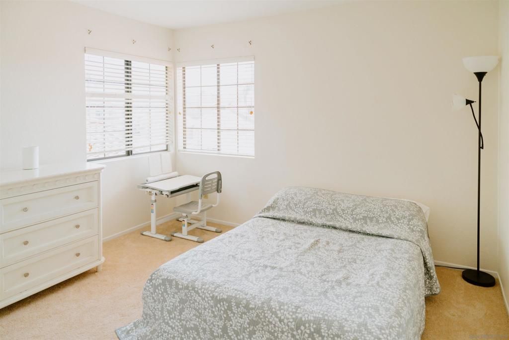 Image 25 of property listing at 645 Paseo Rio, Vista, CA 92081