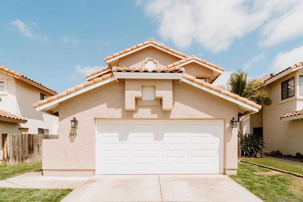 Image 46 of property listing at 645 Paseo Rio, Vista, CA 92081
