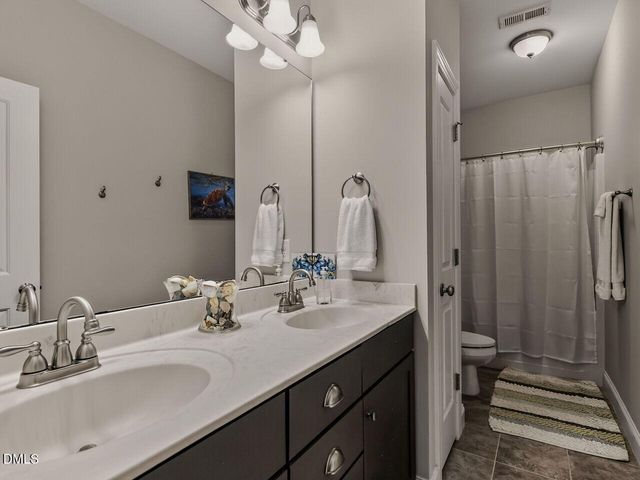 38 Mosswood Court, Clayton, NC 27527