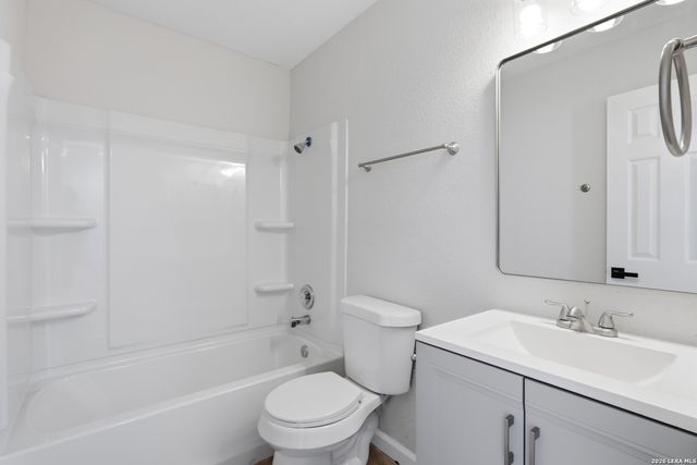 6118 Hopes Ferry, San Antonio, TX 78233