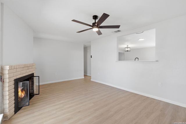 6118 Hopes Ferry, San Antonio, TX 78233