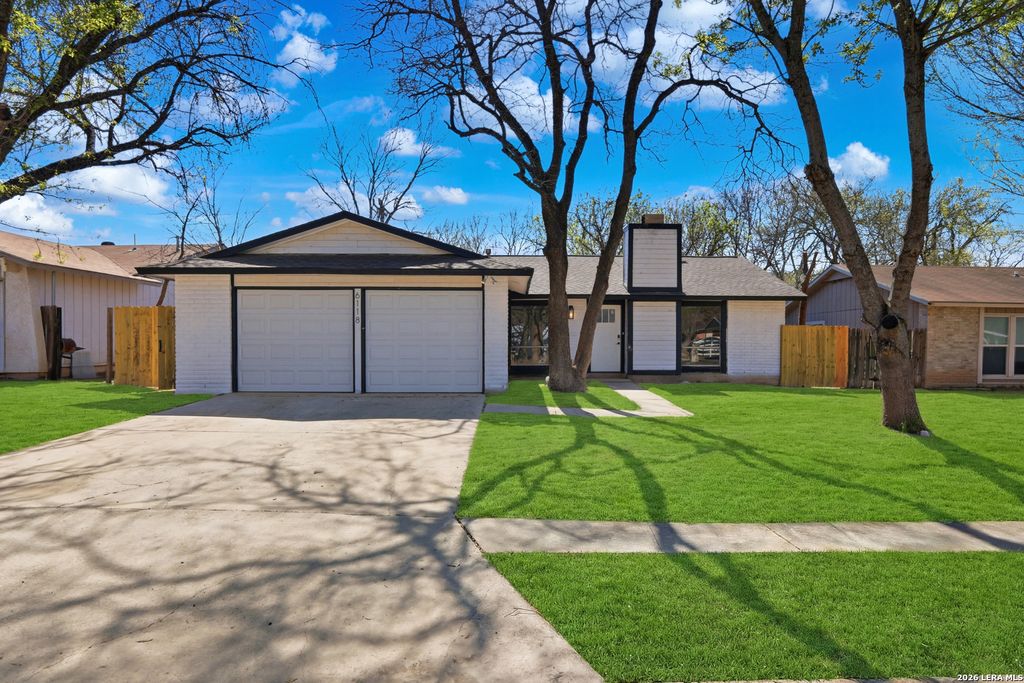 6118 Hopes Ferry, San Antonio, TX 78233