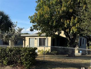 2227 NW 9th Ct, Fort Lauderdale, FL 33311