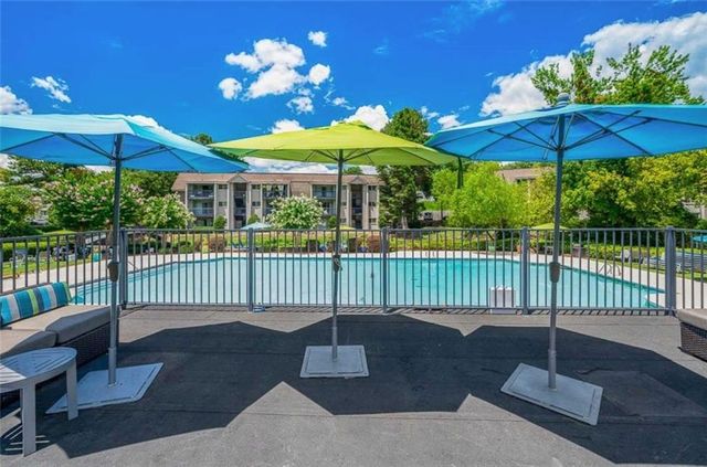 5675 Roswell Road D, Atlanta, GA 30342