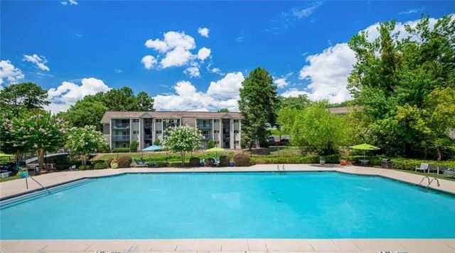 5675 Roswell Road D, Atlanta, GA 30342