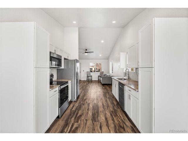 1510 Grenadillo Street St, Pueblo, CO 81001