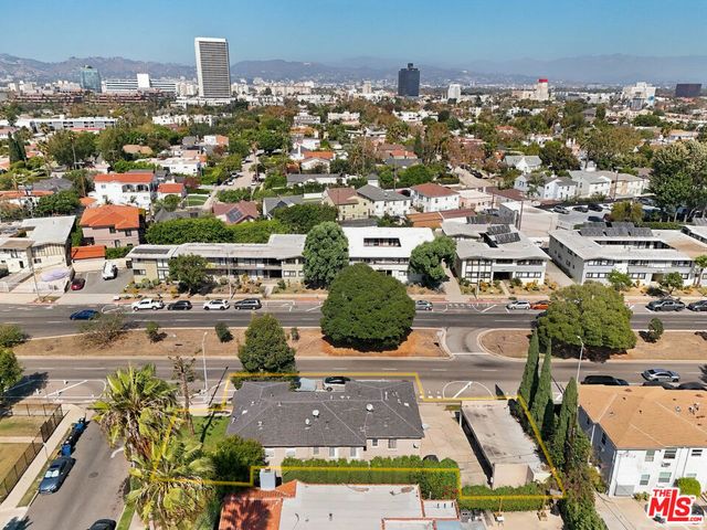 5470 W San Vicente Boulevard, Los Angeles, CA 90019