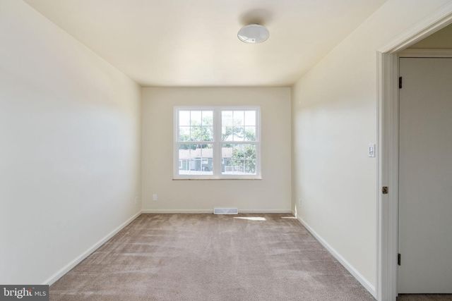 1708 SHERWOOD DR, Fredericksburg, VA 22405