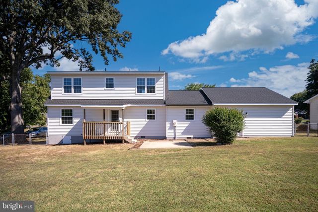 1708 SHERWOOD DR, Fredericksburg, VA 22405