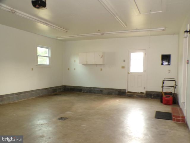 1708 SHERWOOD DR, Fredericksburg, VA 22405