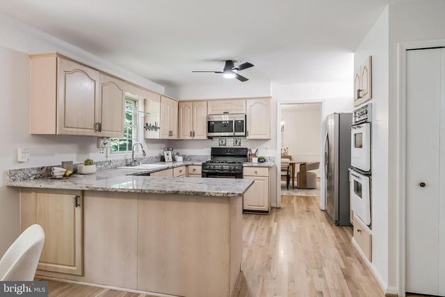 11488 BINGHAM TER, Reston, VA 20191