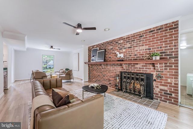 11488 BINGHAM TER, Reston, VA 20191