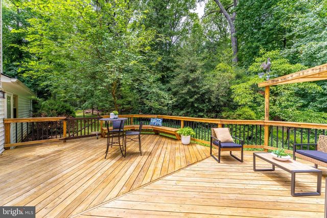11488 BINGHAM TER, Reston, VA 20191