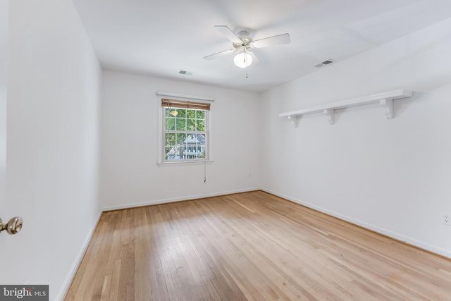 11488 BINGHAM TER, Reston, VA 20191