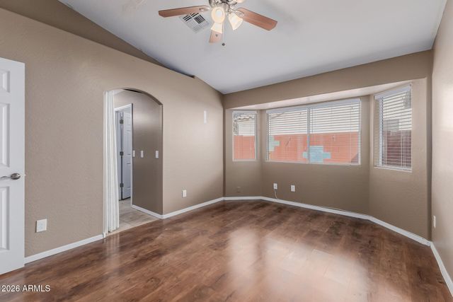 8520 W PALM Lane 1091, Phoenix, AZ 85037