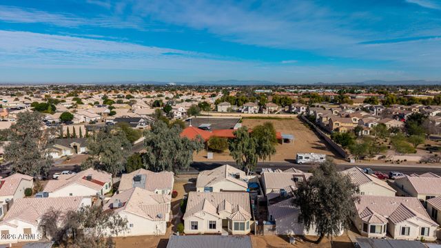 8520 W PALM Lane 1091, Phoenix, AZ 85037