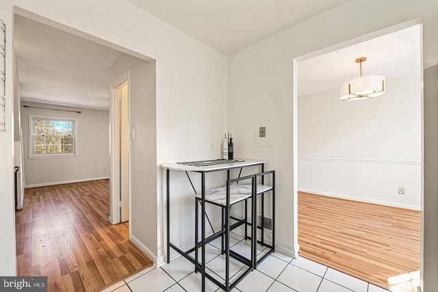 14805 MAIDSTONE CT, Centreville, VA 20120