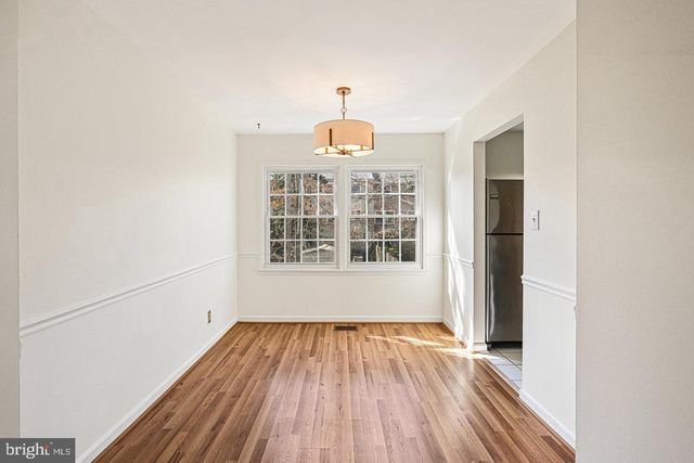 14805 MAIDSTONE CT, Centreville, VA 20120