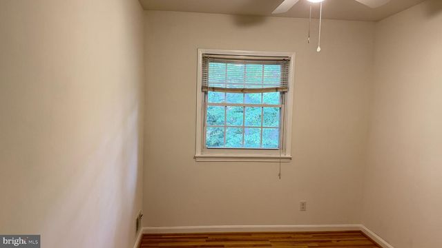 14805 MAIDSTONE CT, Centreville, VA 20120