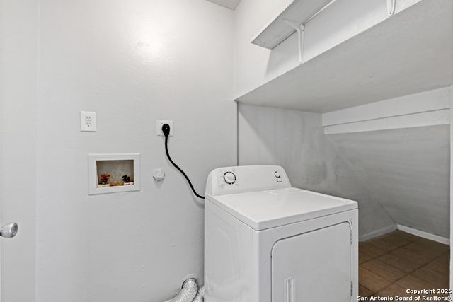 6735 Brothers, San Antonio, TX 78239