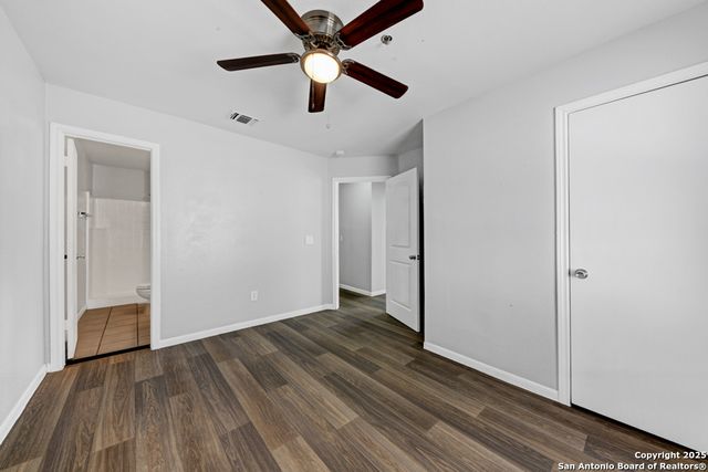 6735 Brothers, San Antonio, TX 78239