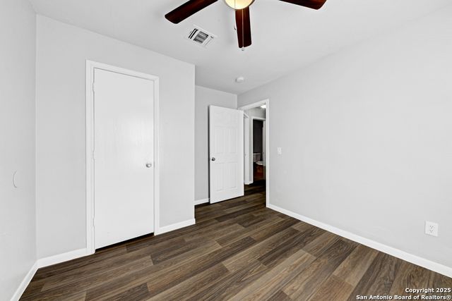 6735 Brothers, San Antonio, TX 78239