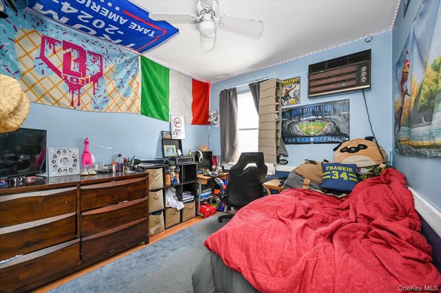 5286 73rd Street, Maspeth, NY 11378