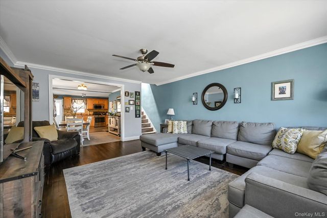 5286 73rd Street, Maspeth, NY 11378