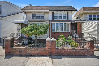 5286 73rd Street, Maspeth, NY 11378