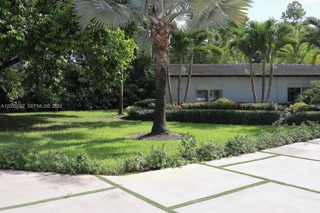 5250 SW 62nd Ave, Miami, FL 33155