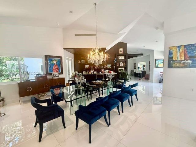 5250 SW 62nd Ave, Miami, FL 33155