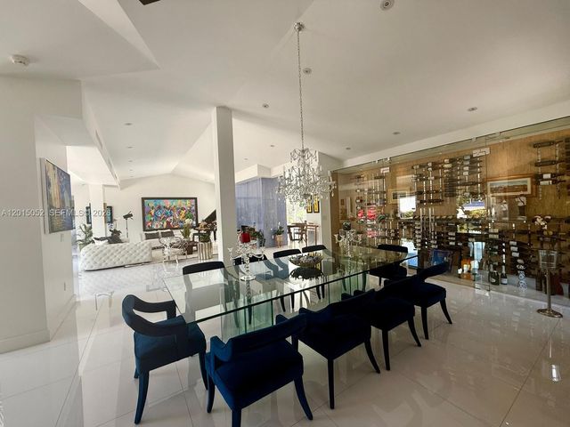 5250 SW 62nd Ave, Miami, FL 33155