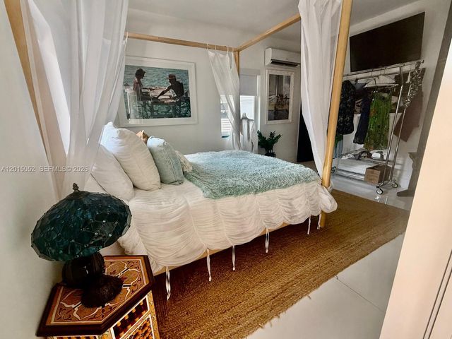5250 SW 62nd Ave, Miami, FL 33155