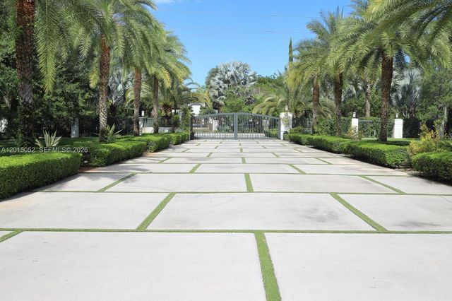 5250 SW 62nd Ave, Miami, FL 33155