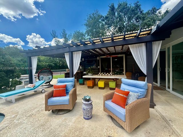 5250 SW 62nd Ave, Miami, FL 33155