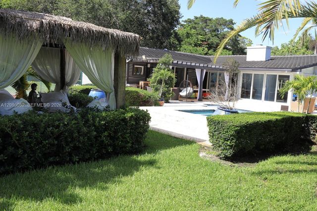 5250 SW 62nd Ave, Miami, FL 33155
