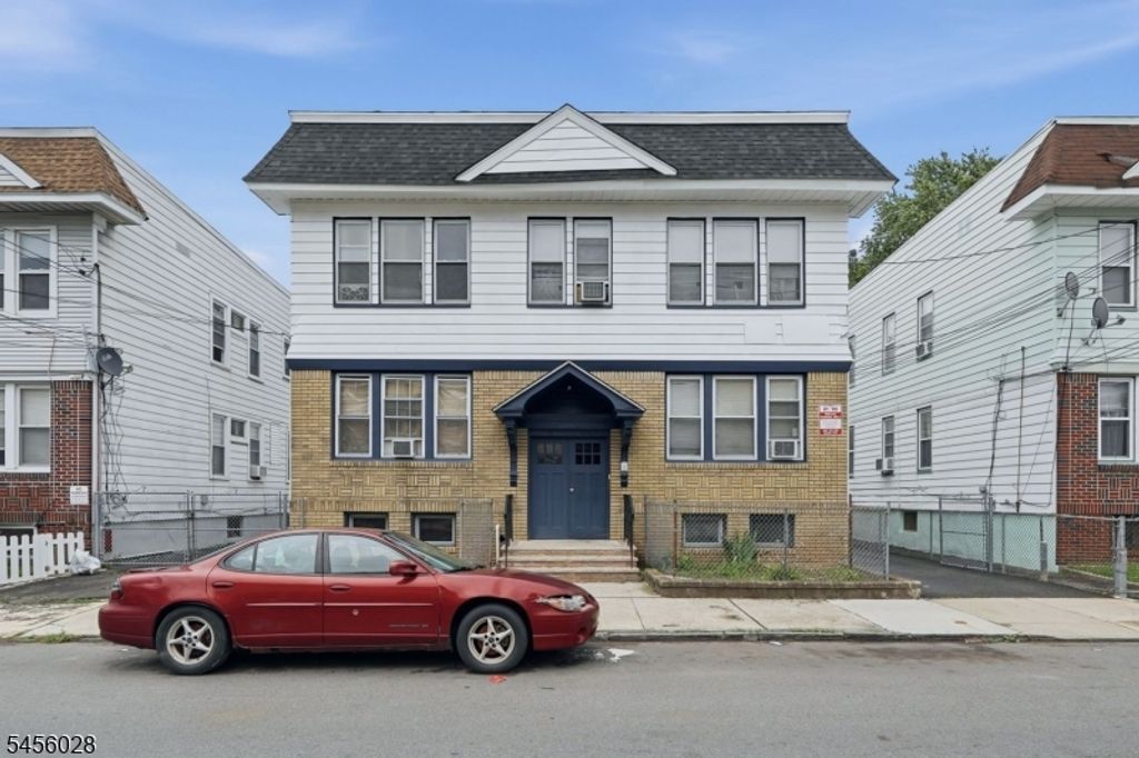 66 Halstead St, Newark City, NJ 07106 — photo 2