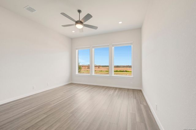 6042 EDNA PT, New Braunfels, TX 78130