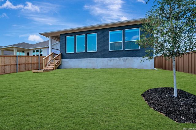 6042 EDNA PT, New Braunfels, TX 78130