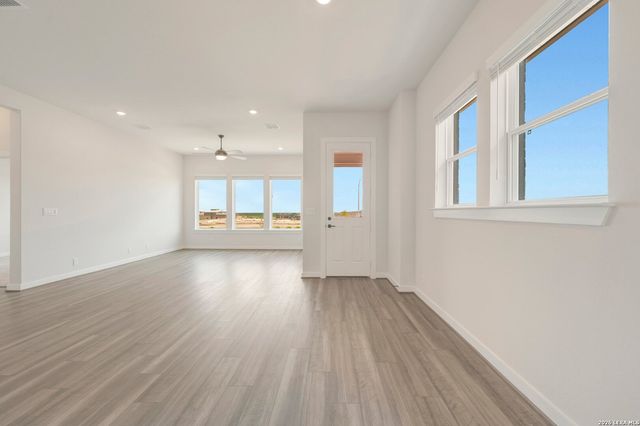 6042 EDNA PT, New Braunfels, TX 78130