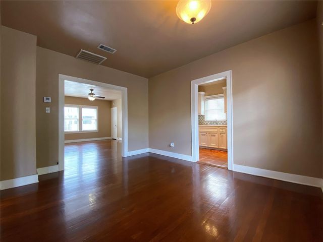 1807 Park Street, Houston, TX 77019