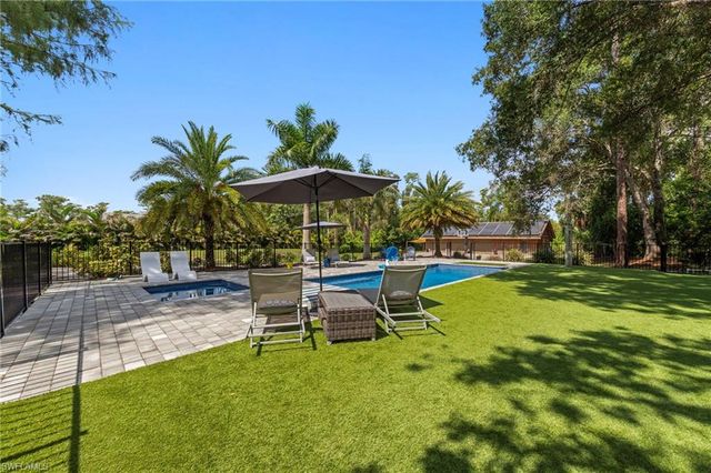 12010 Honeysuckle RD, Fort Myers, FL 33966